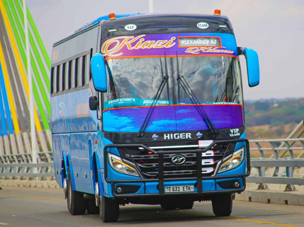 Bus